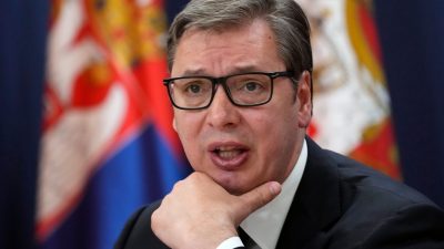 Präsident Vucic kündigt großangelegte Entwaffnungskampagne für Serbien an