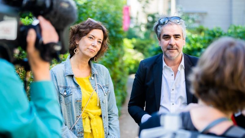 Eva Menasse & Deniz Yücel in Berlin.