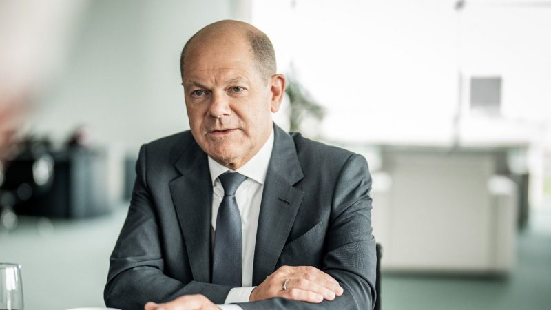 Bundeskanzler Olaf Scholz (SPD) will den Zusammenhalt der Demokratien stärken.