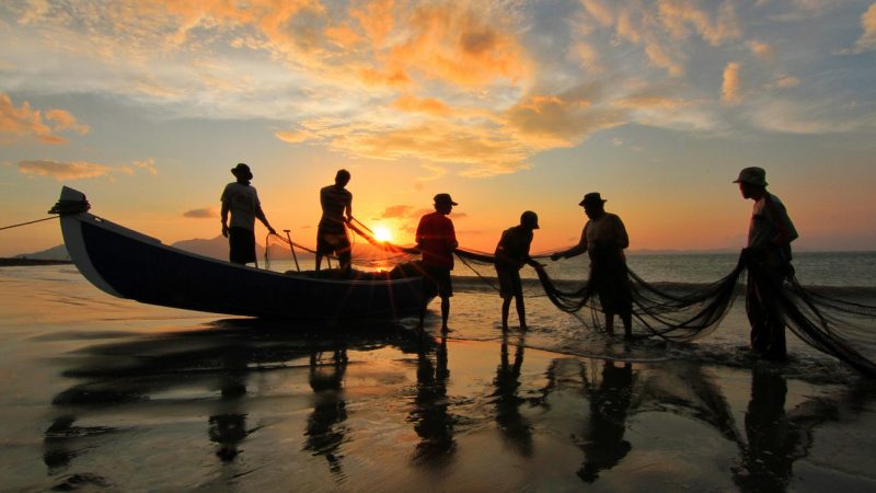 Indonesische Fischer verklagen Zementkonzern Holcim AG