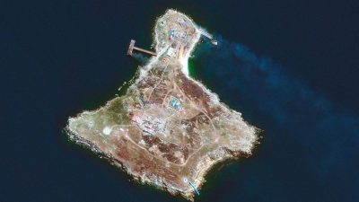 Russland zieht seine Truppen von symbolträchtiger Schlangeninsel ab