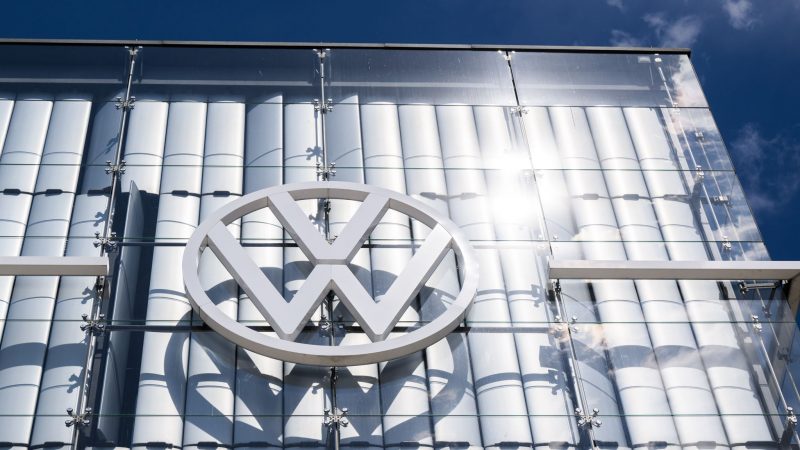 Alle Zeichen stehen auf E-Mobilität: VW startet den Bau seines ersten deutschen Zellwerks.