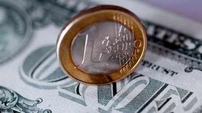 Parität erreicht: Eurokurs fällt auf einen US-Dollar