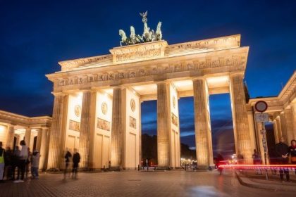 Giffey: Beleuchtung am Brandenburger Tor nachts abschalten