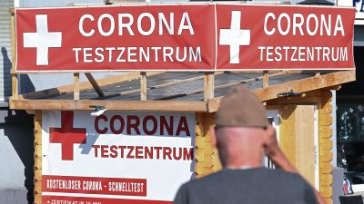 Kassenärztechef fordert Ende von Corona-Quarantäne und Isolationspflicht