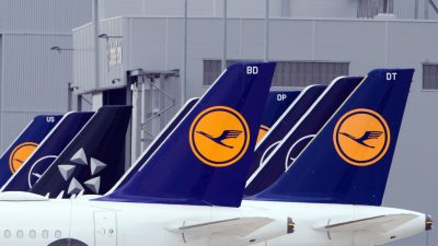 Lufthansa-Piloten stimmen mit großer Mehrheit für möglichen Arbeitskampf