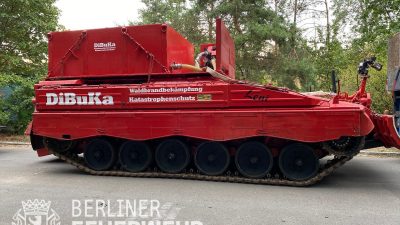 Update vom Grunewald – Panzer auf Sprengplatz vorgerückt – Feuerwehr: „Waldbrand an sich keine große Gefahr“