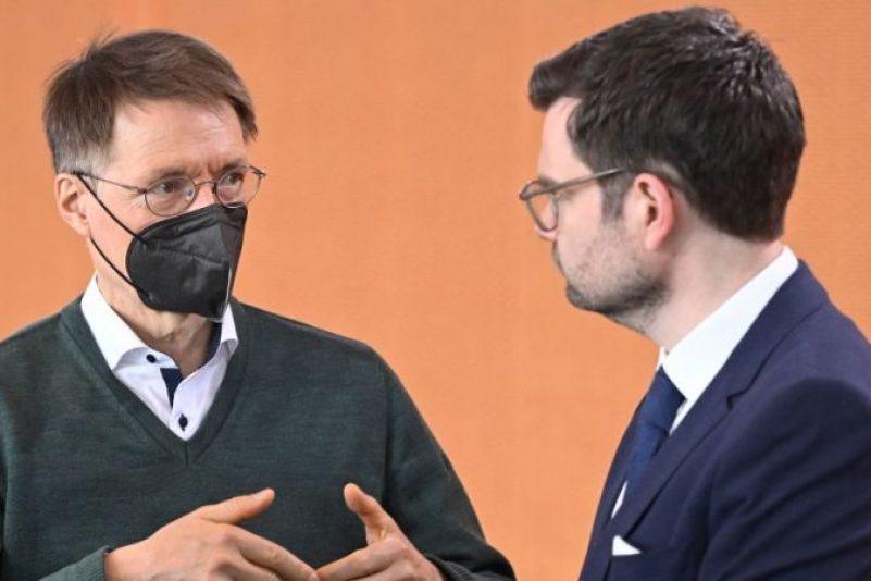 Infektionsschutzgesetz: Fachleute fühlen sich von Lauterbach und Buschmann übergangen