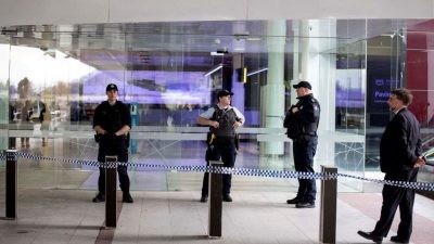 Schüsse im Flughafen Canberra – Festnahme