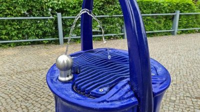 Brunnen mit Gratis-Trinkwasser in Städten werden Pflicht