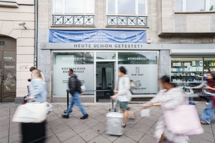 Fast neun Jahre Haft wegen Betrugs mit Coronatests in Millionenhöhe