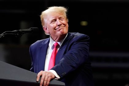 Trump deutet trotz FBI-Razzia erneut Kandidatur 2024 im TV-Interview an