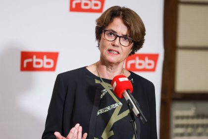 rbb-Krise: Rundfunkratsvorsitzende tritt zurück
