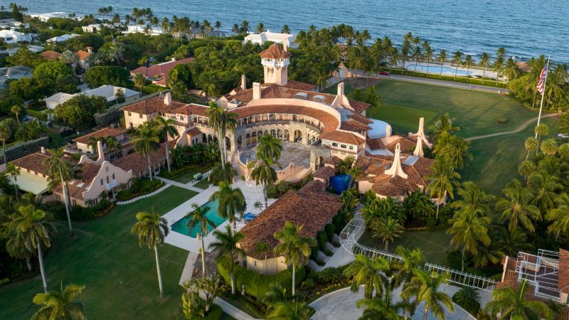 Luftbild von Mar-a-Lago, das Anwesen von Donald Trump in Palm Beach, Florida.