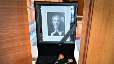 Gorbatschow-Trauerfeier am Samstag: Ein deutscher Vertreter anwesend