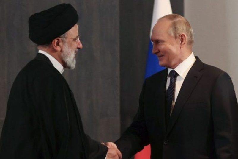 Die Präsidenten von Russland und dem Iran, Wladimir Putin (r) und Ebrahim Raisi, in Samarkand am 15. September 2022.