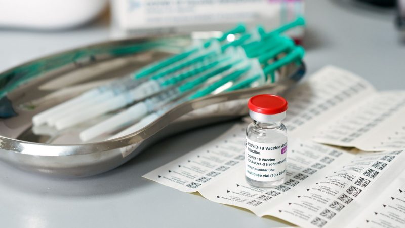 CDC-Bericht: COVID-Geimpfte häufiger mit schweren Verläufen im Krankenhaus als Ungeimpfte