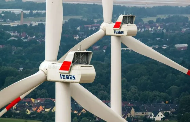 Im Konflikt um einen Tarifvertrag ruft die IG Metall der deutschen Tochter des dänischen Windanlagenherstellers Vestas zu einem Warnstreik auf.