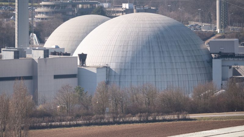 Das AKW Neckarwestheim soll ebenso wie das Kraftwerk Isar 2 nötigenfalls einen zusätzlichen Beitrag im Stromnetz in Süddeutschland leisten.