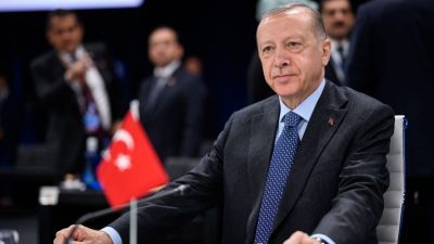 Der türkische Präsident Recep Tayyip Erdogan droht Griechenland.