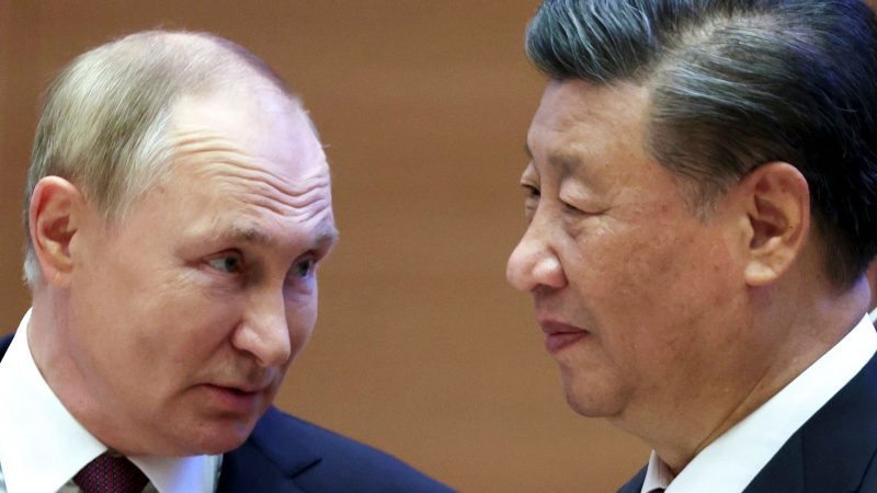 Wladimir Putin und Xi Jinping beim Gipfel der Shanghaier Organisation für Zusammenarbeit (SCO).