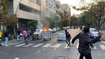 „Wir kämpfen, wir sterben“ – Tote bei Protesten im Iran