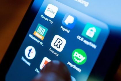 Hacker entwenden Daten bei Smartphone-Bank Revolut
