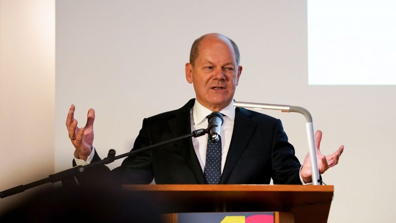 Bundeskanzler Olaf Scholz sichert eine zügige Umsetzung der geplanten Entlastungen wegen der hohen Energiepreise zu.