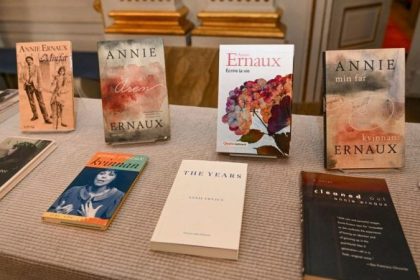 Französin Annie Ernaux erhält den Literaturnobelpreis
