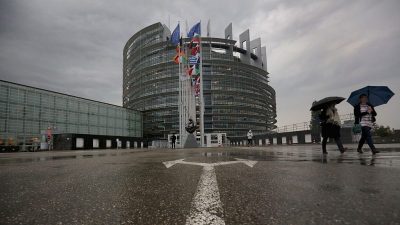 EU-Debatte über angeblichen Rechtsruck in Europa erhitzt die Gemüter