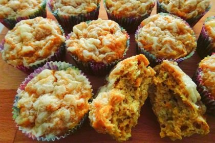 Herbstsaison genießen mit Kürbis-Käse-Muffins