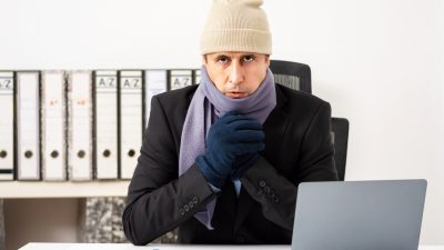 Maximal 19 Grad: Darf ich streiken, wenn es im Büro zu kalt wird?