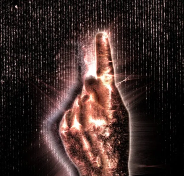 Aufnahme einer Hand mit Aura-Erscheinung
