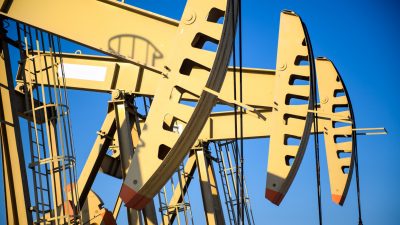 OPEC+ will Ölförderung drastisch kürzen – Weißes Haus spricht von „feindlichem Akt“