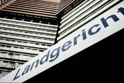 Mögliche Befangenheit: Gericht zieht Gutachter ab