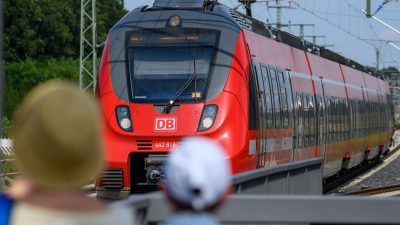 Bahn-Chaos nach Sabotageakt: Staatsschutz in Berlin ermittelt