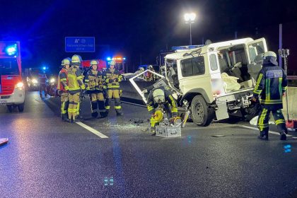 Zwei Tote nach Geisterfahrt – Mordkommission ermittelt