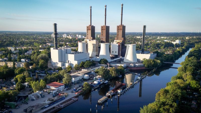 Das Kraftwerk Lichterfelde versorgt rund 100.000 Haushalte mit Strom und Fernwärme.