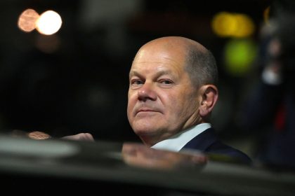 Hafen-Deal und „Führer“-Besuch: Scholz‘ neue China-Politik