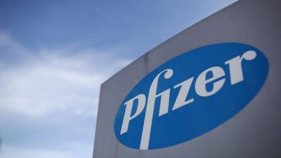 „Mickrige Lohnerhöhung“: Pfizer-Mitarbeiter legen aus Protest ihre Arbeit nieder