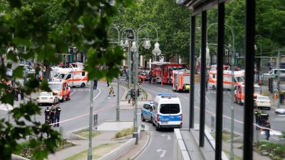 Berliner Feuerwehr: Klimaaktivisten erschwerten Rettung der Radfahrerin erheblich