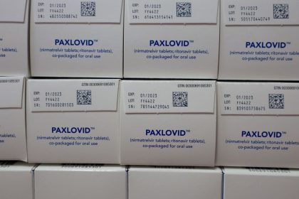 Lauterbach wegen Werbung für COVID-Pille Paxlovid angezeigt
