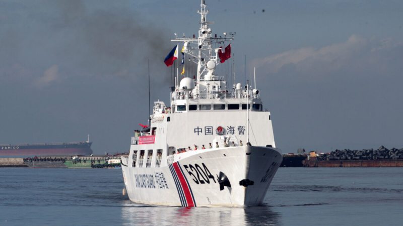 Philippinen: Chinesische Küstenwache holt abgestürzte Raketentrümmer „gewaltsam“zurück