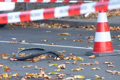 Klimaaktivisten blockieren Rettungskräfte: Radlerin für hirntot erklärt
