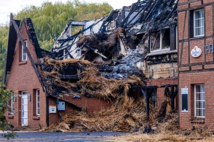 Nach Brand von Flüchtlingsunterkunft: Feuerwehrmann vor Gericht