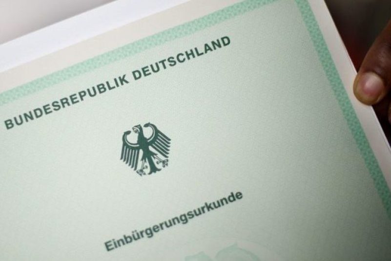 Innenministerin Nancy Faeser verteidigt Einbürgerungsreform.