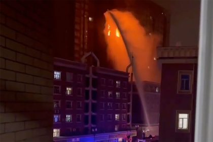 Corona-Lockdown verhindert Feuerwehr: Zehn Tote bei Hochhausbrand in China (+Video)