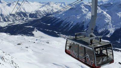 Elektroautos, Skilifte und Rolltreppen könnten in der Schweiz bald stehen bleiben