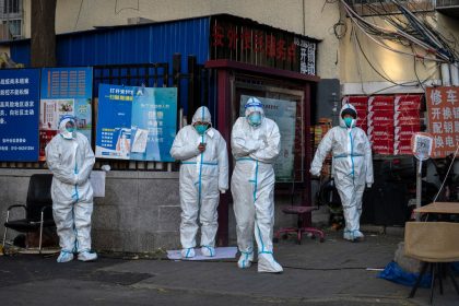 „Es ist menschengemacht“: Chinas Corona-Politik tödlicher als das Virus