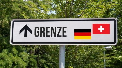 Schweiz reicht Migranten einfach nach Deutschland weiter